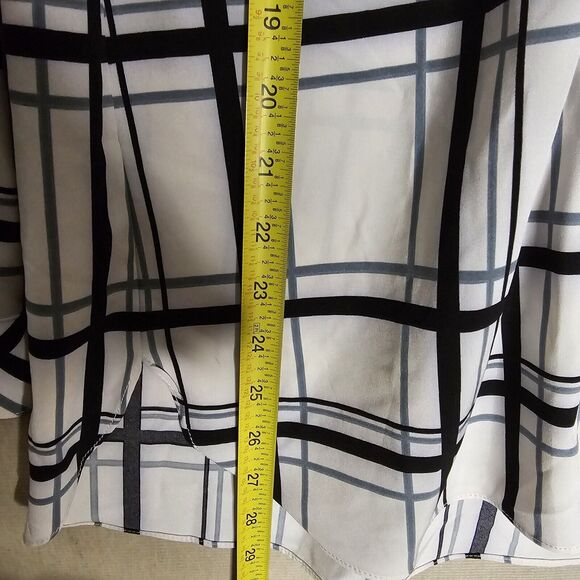 Susan Graver Women's Blouse Top Size XS Printed Woven Button Front Tunic Plaid - Picture 6 of 7